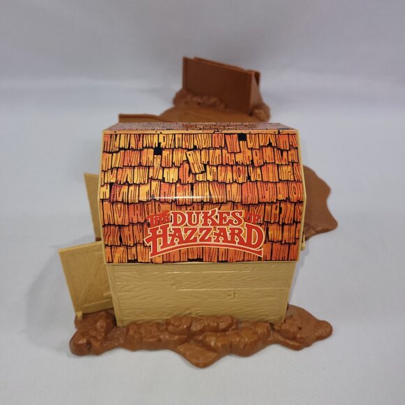 The Dukes of Hazzard Vintage 1980 Barnbusters Barn by Knickerbocker Toys - Picture 3 of 4